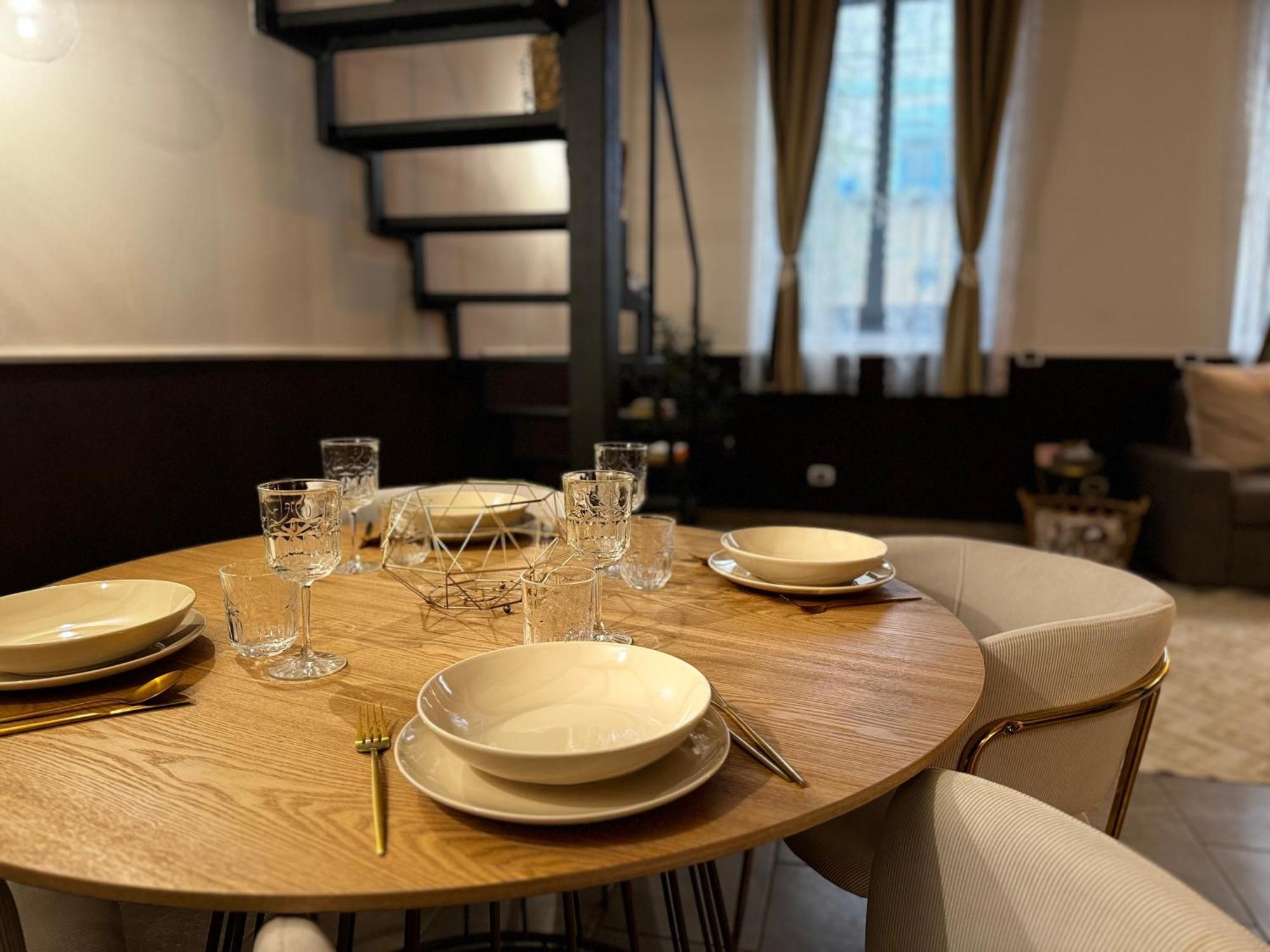 La Regina Delle Locazioni In Porta Romana 5 Apartment